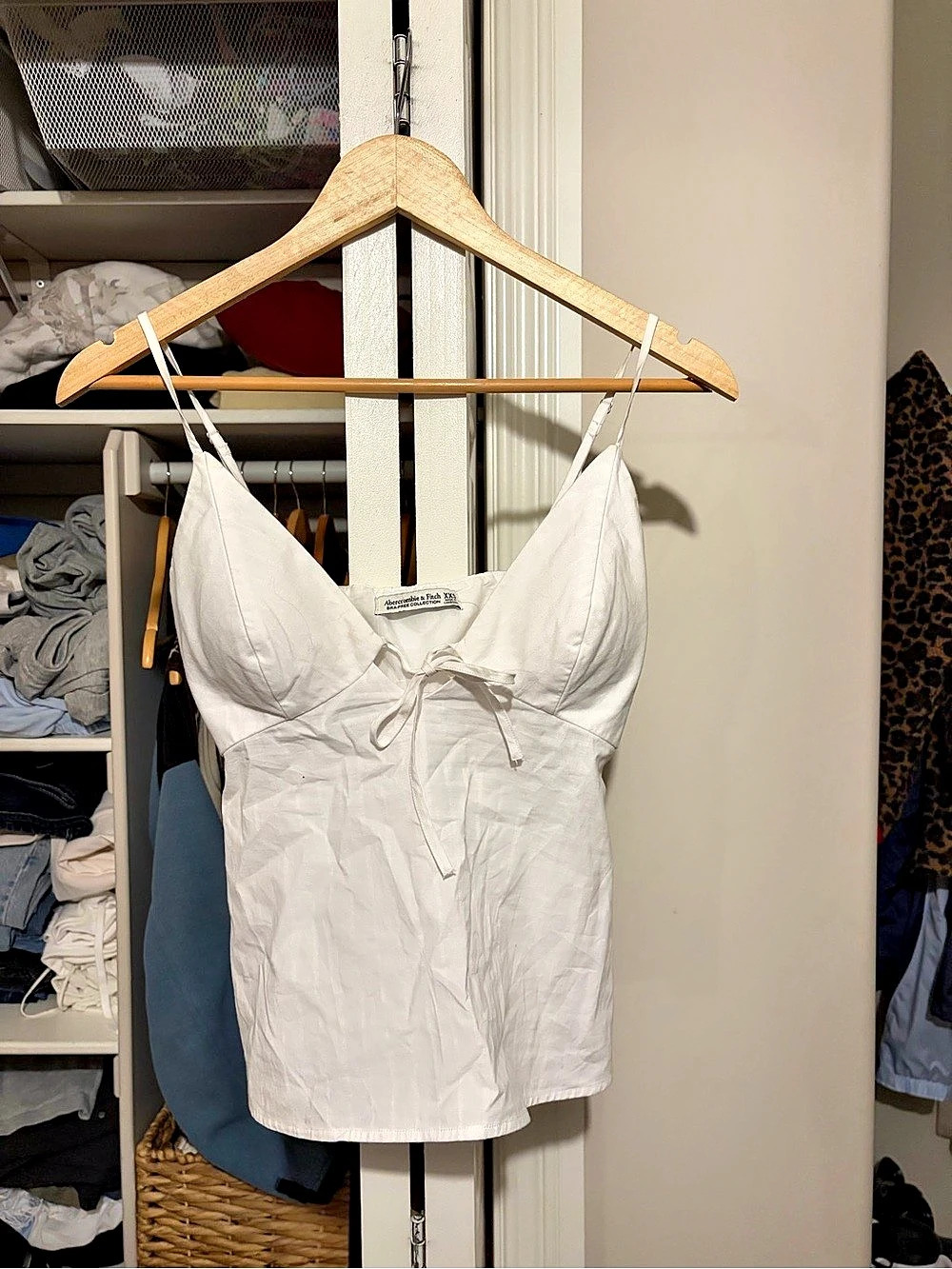 Abercrombie & Fitch A&F Bella Bra-Free Tie-Front Poplin Cami White XS